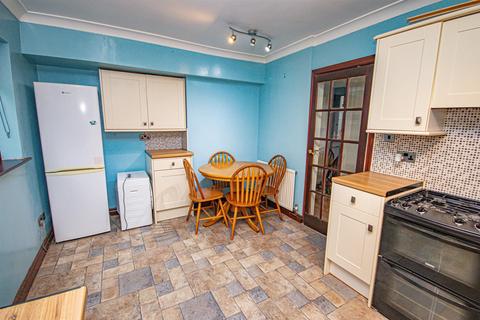 29 Heathfield Road, Uttoxeter, ST14 7JN