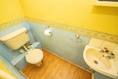 29 Heathfield Road, Uttoxeter, ST14 7JN