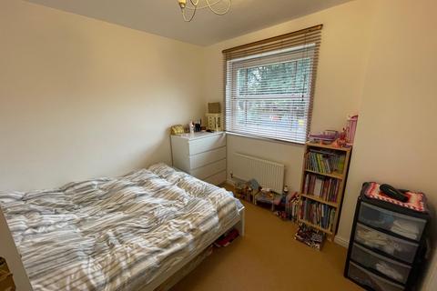 3 bedroom semi-detached house to rent, Sherbourne Drive, Meanwood, Leeds, LS6