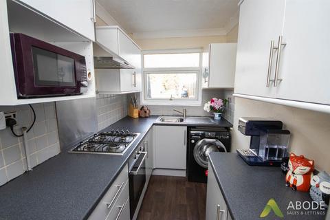 1 Forest Road, Burton-on-trent, DE13 9TW