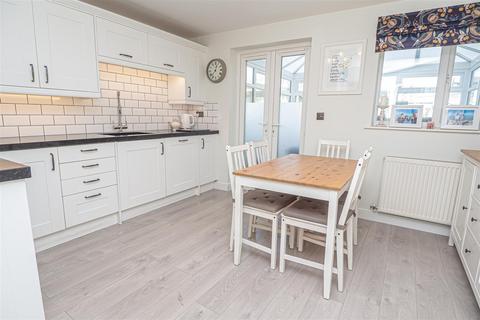 24 Dove Way, Waterhouses, Stoke-on-trent, ST10 3HG