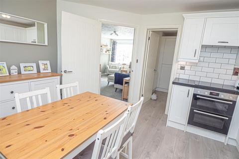 24 Dove Way, Waterhouses, Stoke-on-trent, ST10 3HG