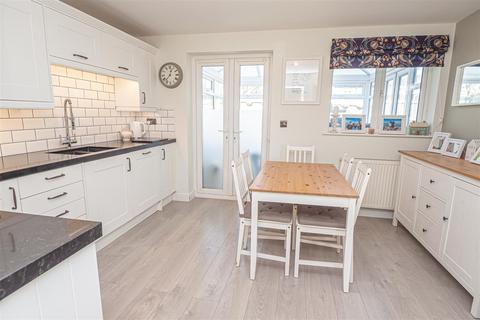 24 Dove Way, Waterhouses, Stoke-on-trent, ST10 3HG