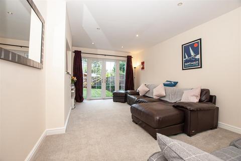 4 bedroom detached house for sale, Seasons Close, Uttoxeter ST14