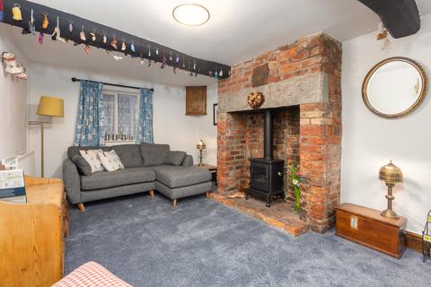 3 bedroom terraced house for sale, Church Row, Wrea Green, PR4