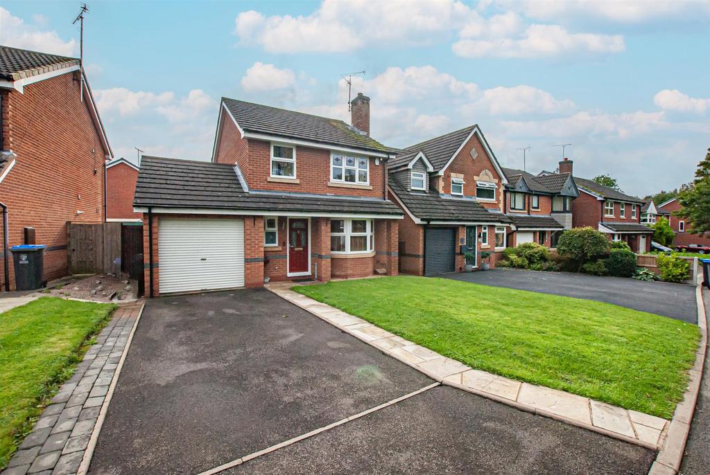 Millbrook Way, Cheadle ST10 3 bed detached house - £279,000