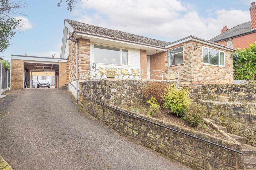 Hollington Road, Tean ST10 3 bed detached bungalow £295,000