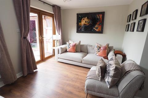 27 The Sidings, Cheadle, Stoke-on-trent, ST10 1YD
