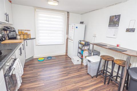 2 Watt Place, Cheadle, Stoke-on-trent, ST10 1NY