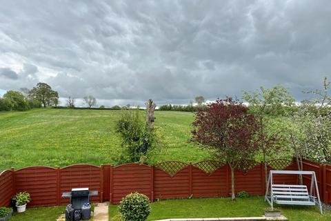 4 Spencer Close, Uttoxeter, ST14 8YA
