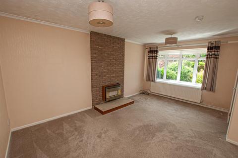 58 Kimberley Drive, Uttoxeter, ST14 7EH