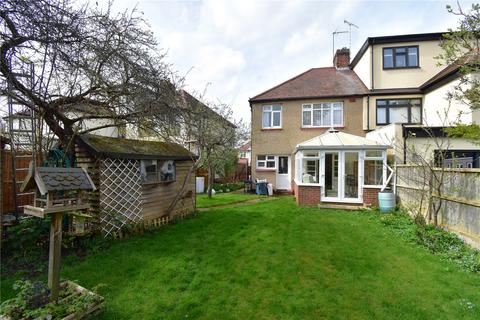 7 Burns Crescent, Chelmsford, CM2 0TS