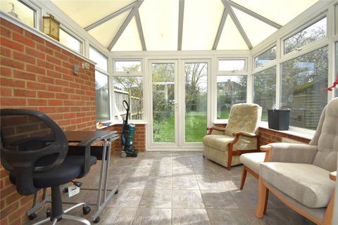 7 Burns Crescent, Chelmsford, CM2 0TS