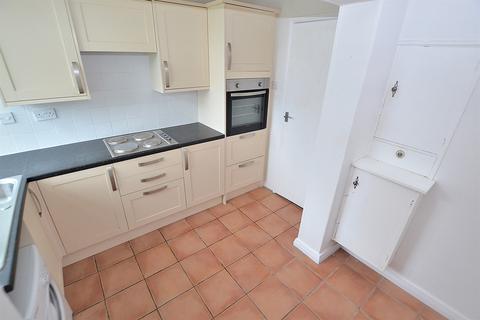 2 bedroom flat for sale, The Lindens, Wolverhampton