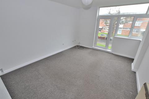 2 bedroom flat for sale, The Lindens, Wolverhampton