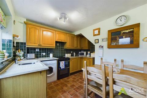 31 Alderbrook Close, Rolleston On Dove, Burton-on-trent, DE13 9AH