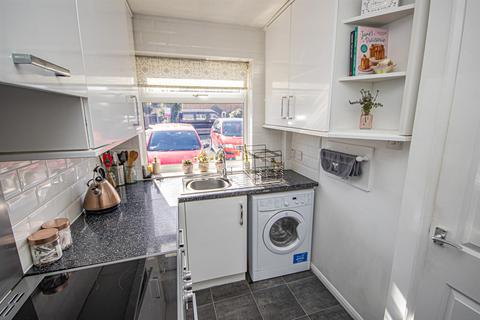 14 Chaffinch Drive, Uttoxeter, ST14 8UE
