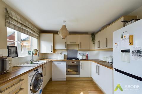 4 Isis Way, Hilton, Derby, DE65 5LP