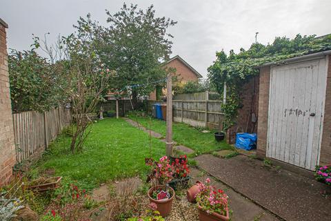 4 Hilsea Crescent, Marchington, Uttoxeter, ST14 8LR