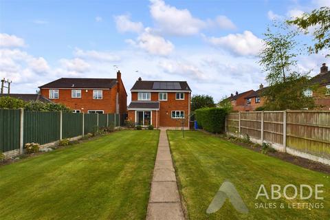 4 bedroom detached house for sale, Nene Close, Stretton DE13