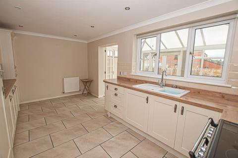 13 Narrow Lane, Denstone, Uttoxeter, ST14 5DR