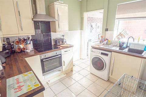 2 bedroom terraced house for sale, New Road, Tean ST10