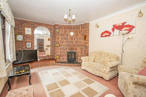 Heathers Oak Road, Denstone, Uttoxeter, ST14 5HT
