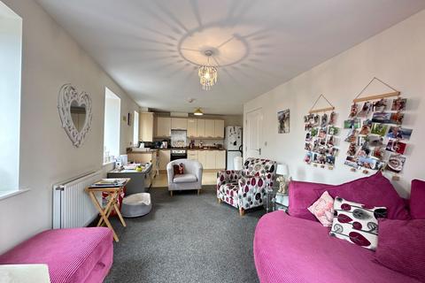8 Ashby Gardens, Hyde, SK14 3EY