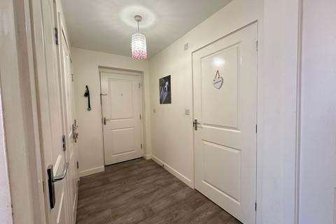 8 Ashby Gardens, Hyde, SK14 3EY