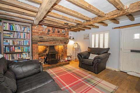 4 bedroom cottage for sale, Alms Road, Doveridge DE6