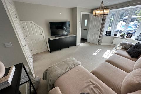 3 bedroom semi-detached house for sale, Bennett Close, Hugglescote, Coalville, Leicestershire, LE67