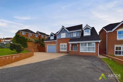 7 Greenway, Burton-on-trent, DE15 0AR