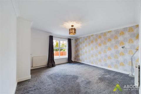 7 Greenway, Burton-on-trent, DE15 0AR