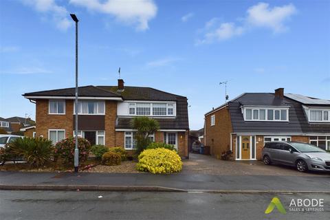 3 bedroom semi-detached house for sale, Thornewill Drive, Burton-on-Trent DE13