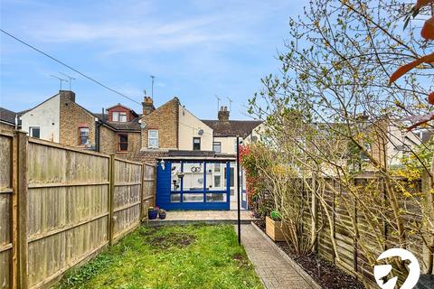 11 Wood Street, Cuxton, Rochester, ME2 1LT