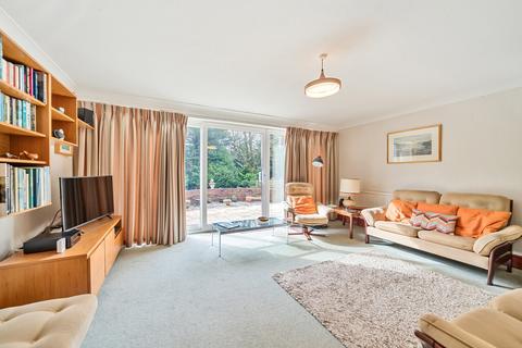 19 Fisher Rowe Close, Bramley, Guildford, GU5 0EH