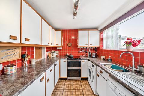 19 Fisher Rowe Close, Bramley, Guildford, GU5 0EH