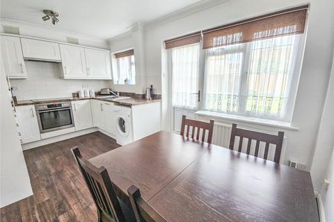 7 Sims Close, Romford, RM1 3QT