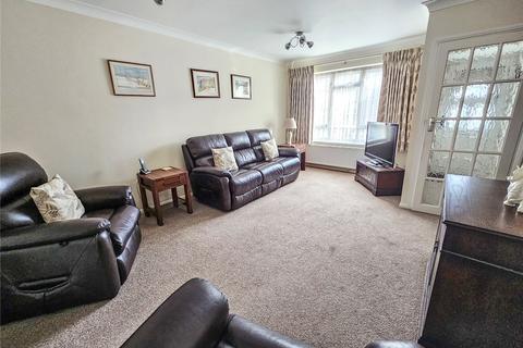 7 Sims Close, Romford, RM1 3QT