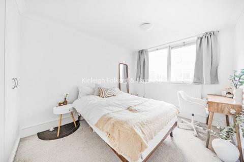 2 bedroom flat for sale, Upper Ground, South Bank