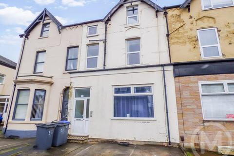 6 bedroom block of apartments for sale, Park Road, Blackpool