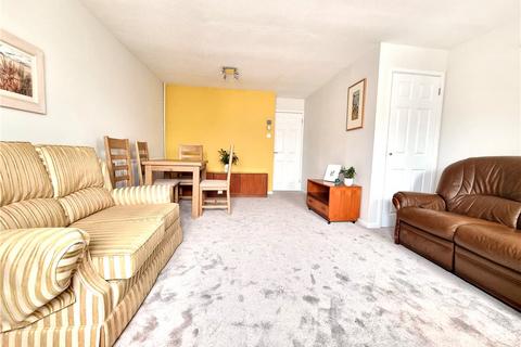68 Doveney Close, Orpington, BR5 3WF
