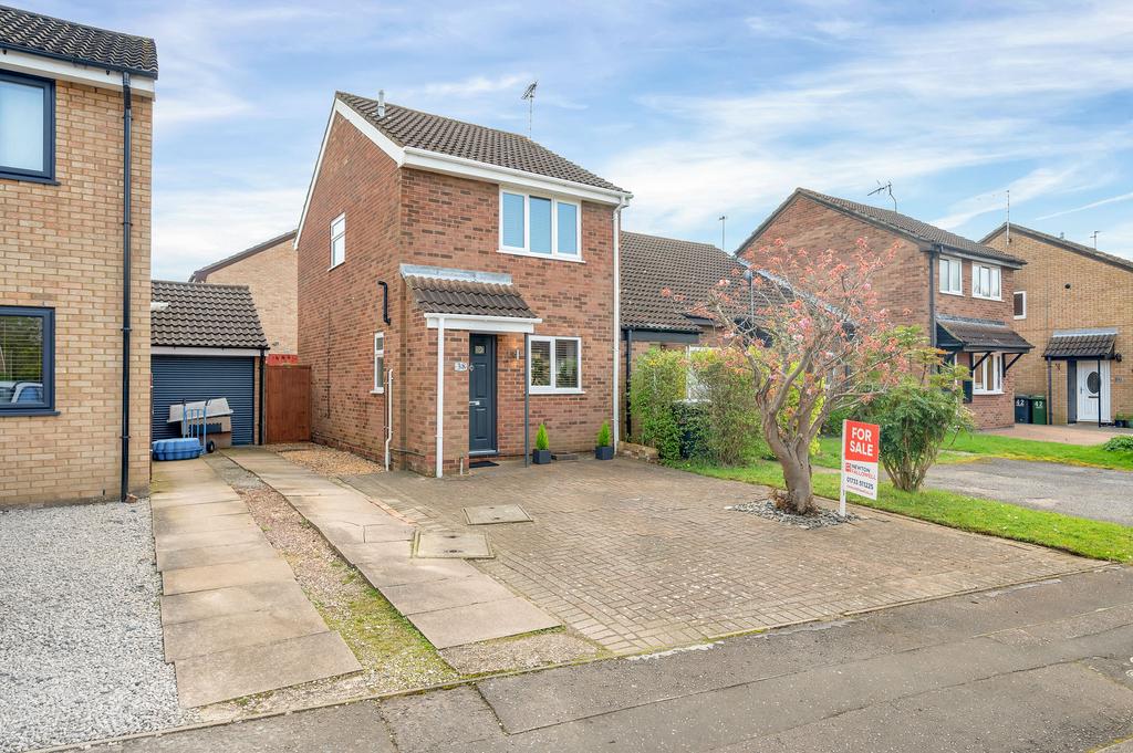 Beverstone, Orton Brimbles... 2 bed house for sale £200,000