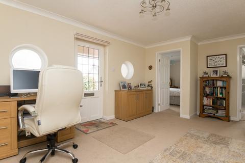 Meadow Bank, 6 Barton Rise, Feniton, Honiton, EX14 3HW