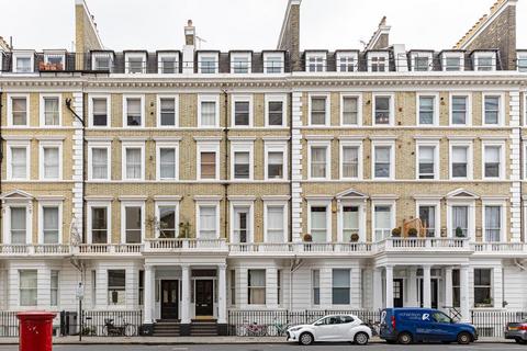 2 bedroom flat for sale, London SW7