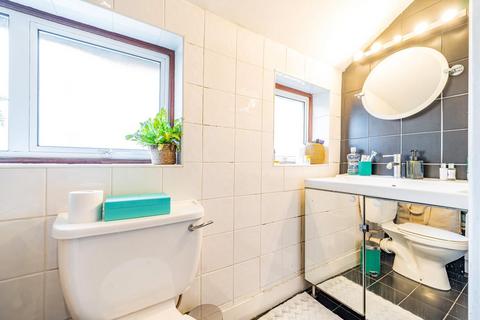 32 Albert Road, London, SE20 7JW