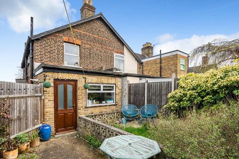 32 Albert Road, London, SE20 7JW