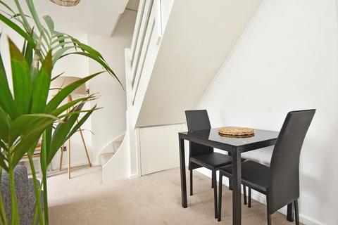 22 Campion Grove, Harrogate, HG3 2UG