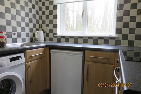 1 bedroom apartment to rent, Melville Place, Kirkcaldy