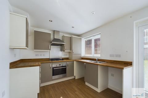 3 bedroom end of terrace house for sale, Mosquito Grove, Hucknall